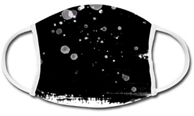 Stoffmaske mit schwarzweissem Muster